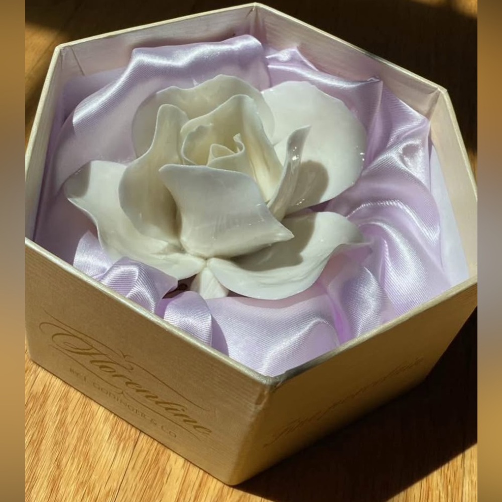 Florentine by Godinger White Porcelain Rose